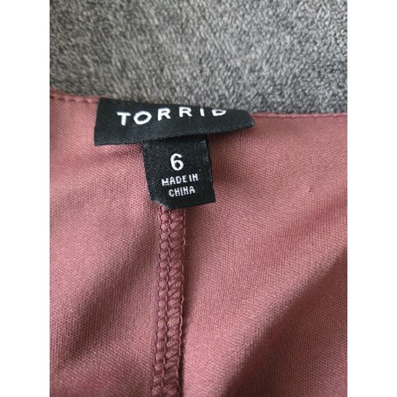 Feminine Pink Floral Burnout Jacquard Wrap Midi Dress Flutter Sleeve Torrid Sz 6 - Picture 6 of 13